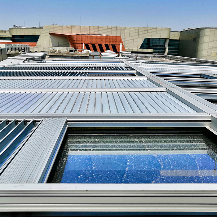  Electric dimming louver 