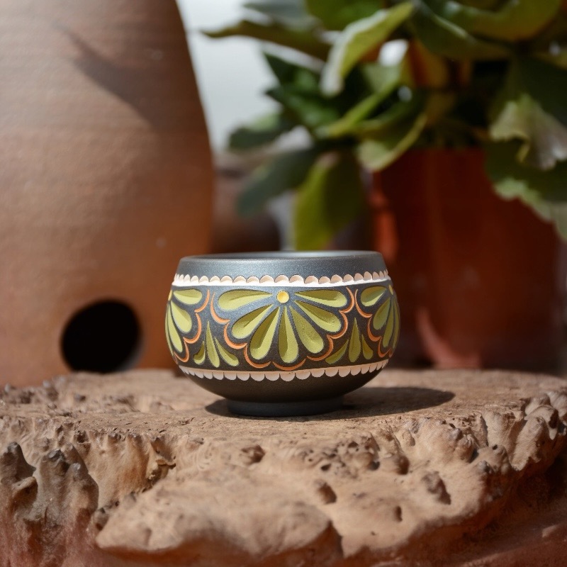 傣陶慢轮制作手工彩雕茶杯