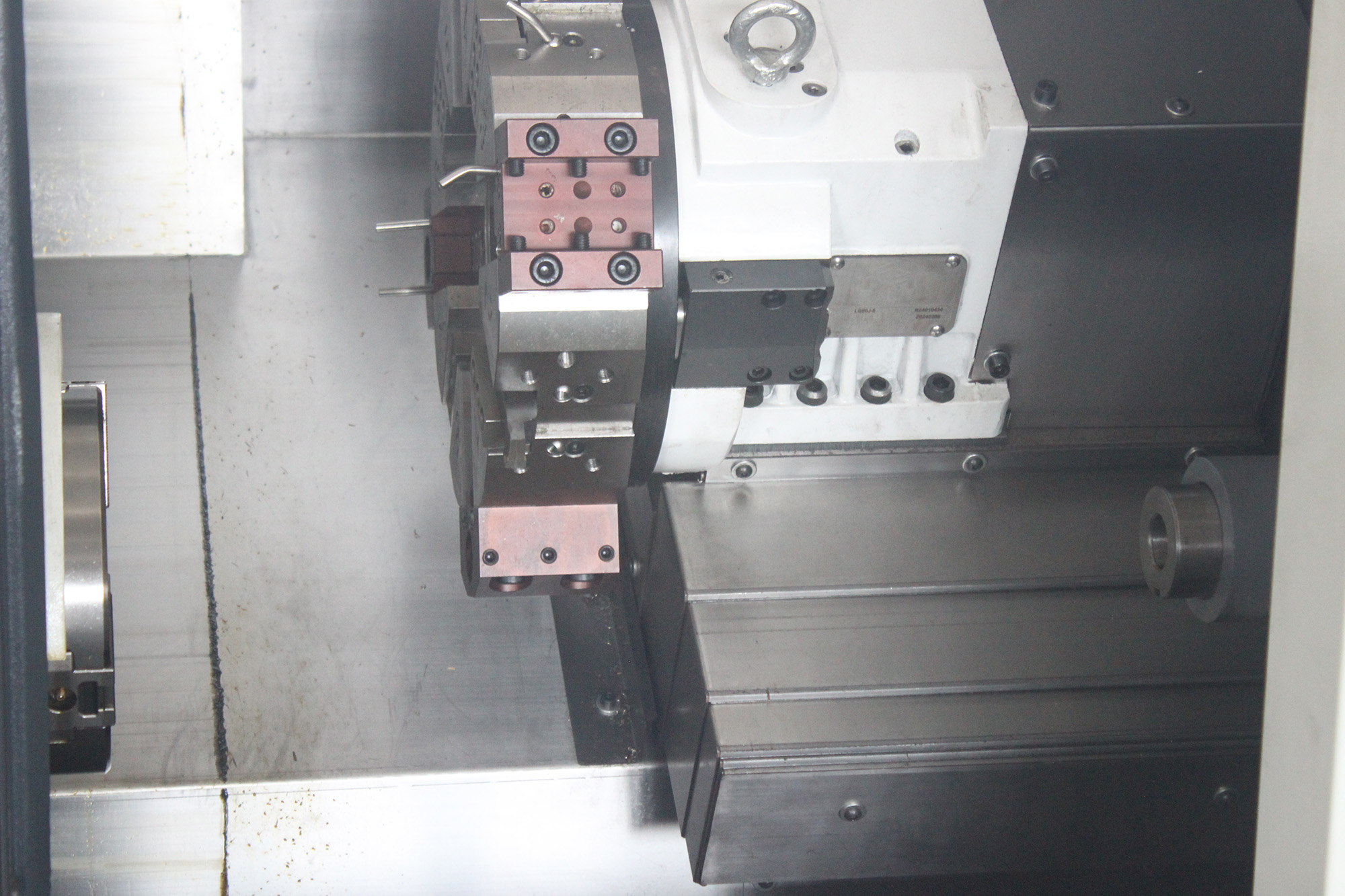 C-50W Slant-bed lathe with high-low guide turret and tailstock