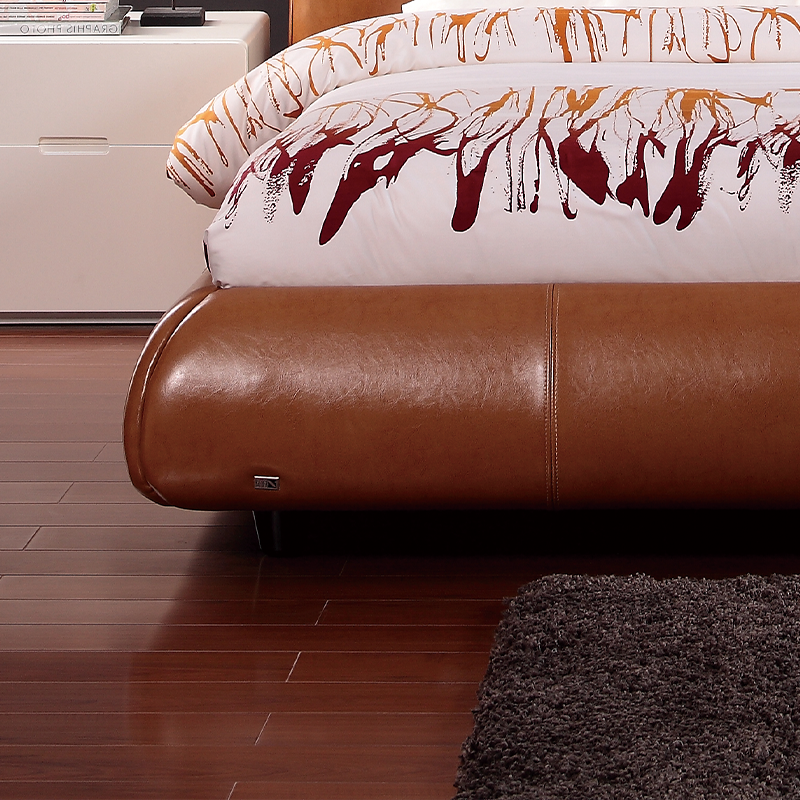 King Vintage Synthetic Leather High Bed - Smooth Finish and Non-Slip Feet