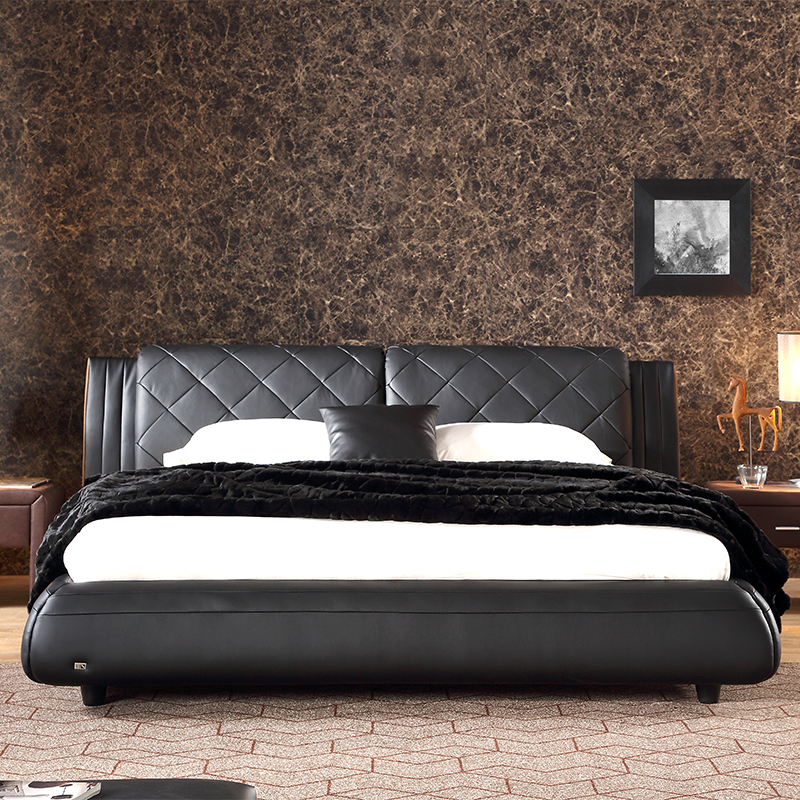 Chesterfield Faux Leather Bed – Contemporary  – Designer Look
