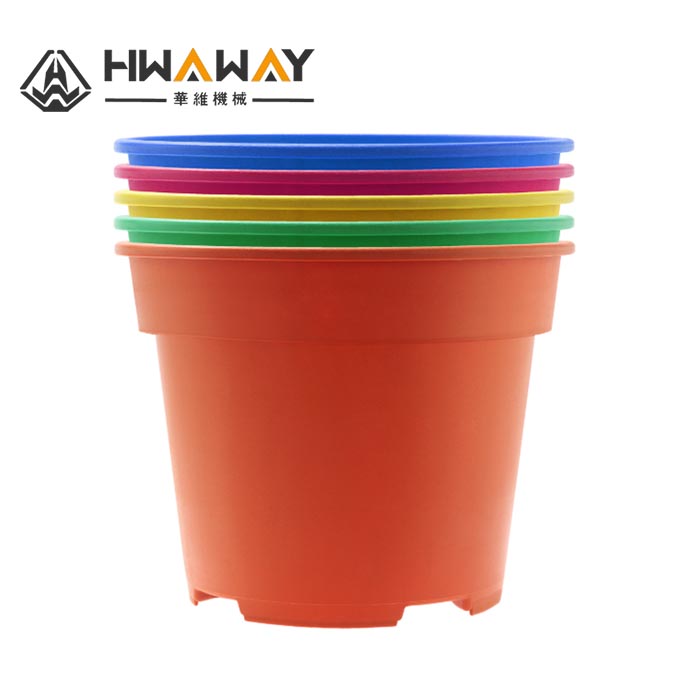 Plastic flowerpot