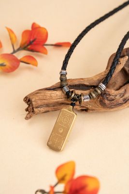 天师挂牌编织皮绳吊坠（辟邪护身）