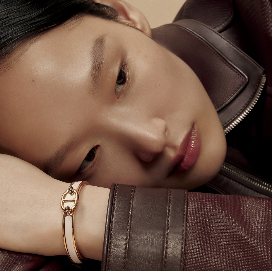 Hermès White enamel rotary opening H buckle Width 12mm bracelet