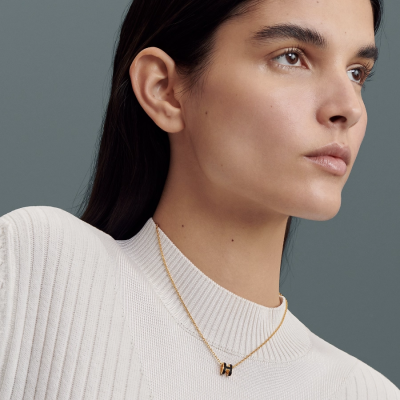 Hermès Black enamel size H necklace 45cm