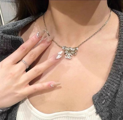 Chanel rhinestone bow 3cm long necklace 40+6cm