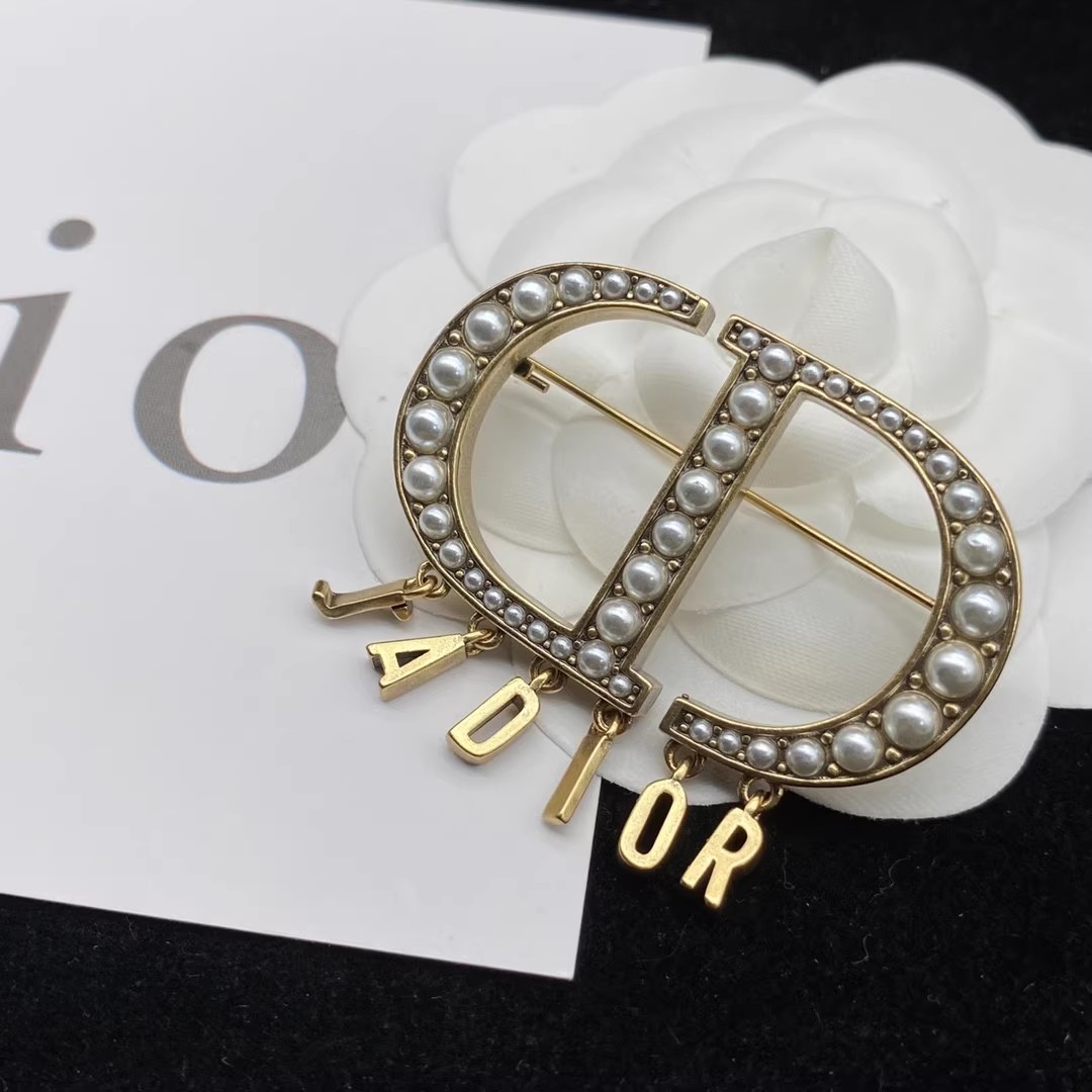 Dior Rice grain beads CD vintage brooch 45*36mm