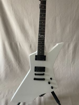 Snakebyte Electric Guitar Active Pickups White Mahogany Body RosewoodFingerboard