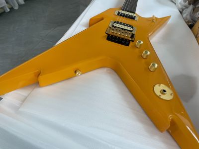 6 Strings Razorback Electric Guitar Floydrose Vibrato Gold Accessories Mahogany Body Yellow And Blue