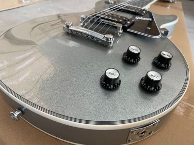 Silver LP Electric Guitar 2H Open Pickups Chrome Hardware With Black Guard 6-String