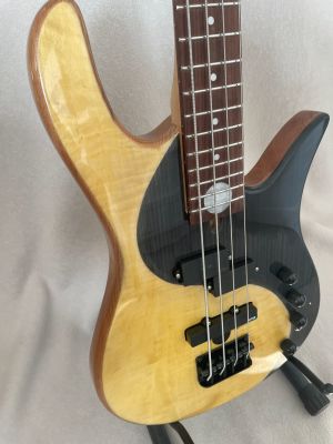 4 String Butterfly Style Yin Yang Electric Bass Natural Wood Color Body, Rose Wood Fingerboard Active Pickups