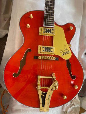 Top Red Double F Hollowbody Jazz Electric Guitar, Large Tremolo System Guitar
