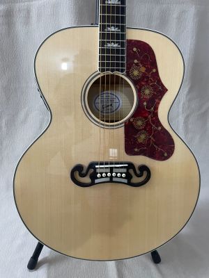 Hot Sale J200 Acoustic Guitar Solid Spruce Inventory Shortage